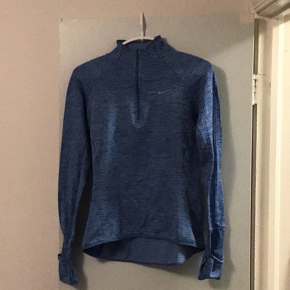 Nike dry fit top s